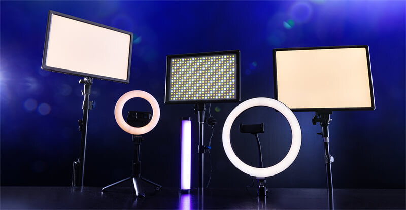 how to livestream an event light